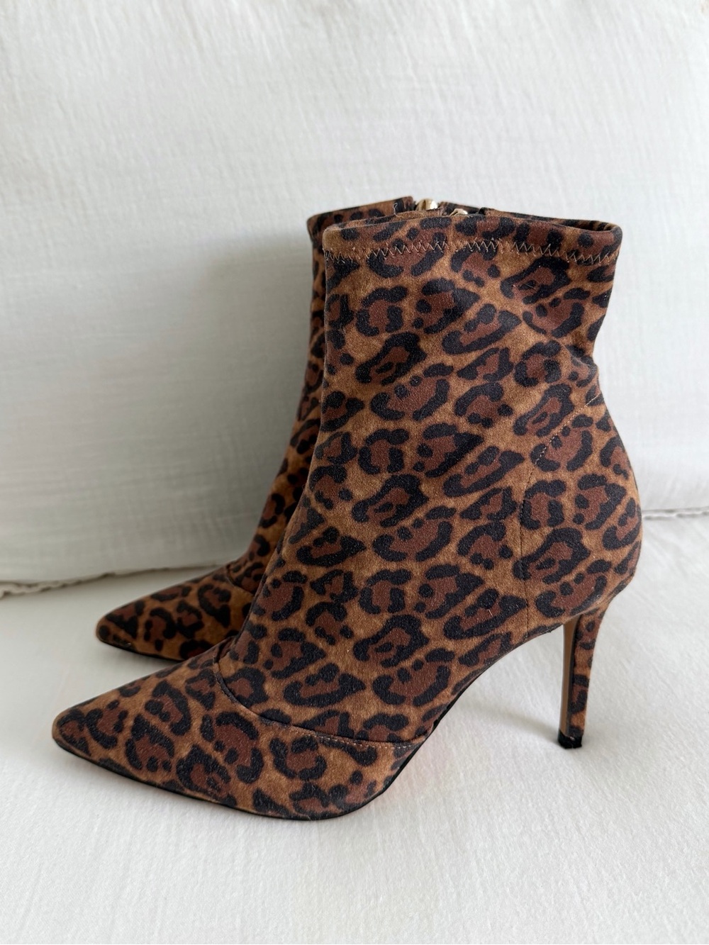 Y2K Jessica Simpson Alliye Leopard Print Ankle Boots